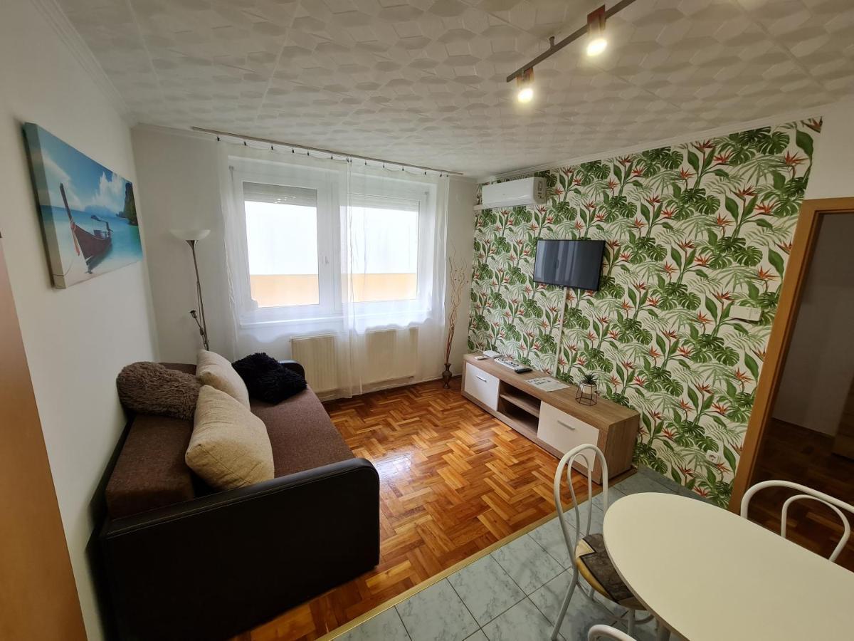 Ferienwohnung Fischer Apartman 2 Hajdúszoboszló Exterior foto